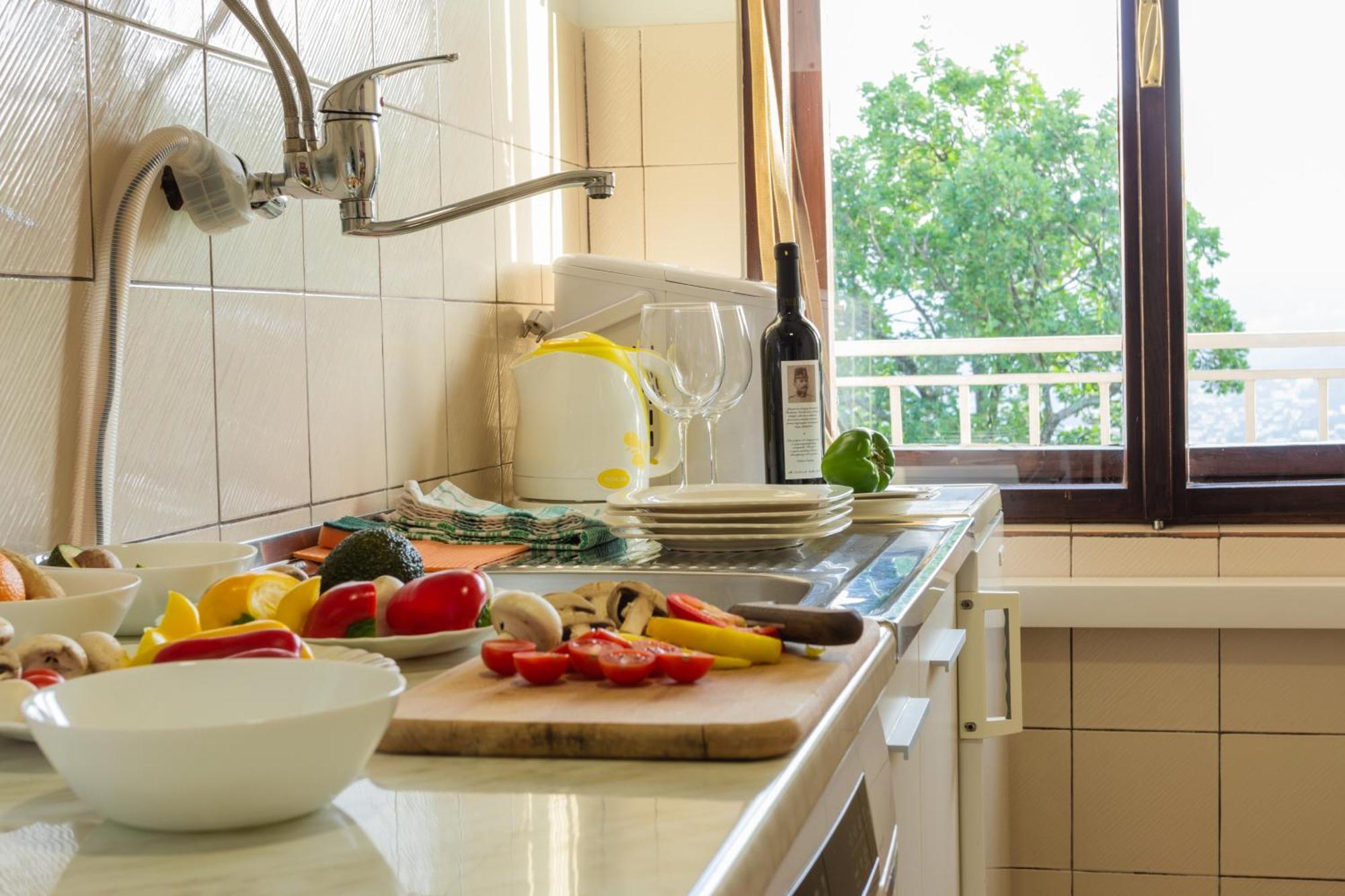 Sea View Retreat With 170Mbps Wifi And Sunny Balcony Apartamento Kastav Exterior foto