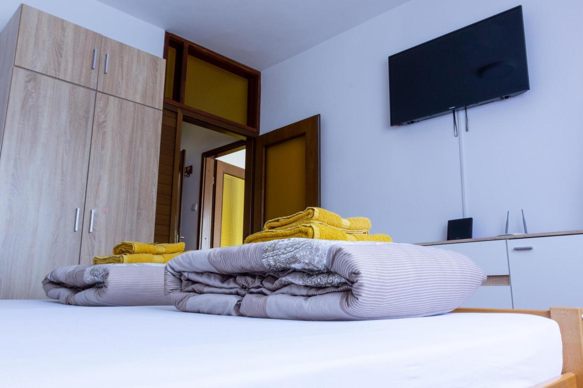 Sea View Retreat With 170Mbps Wifi And Sunny Balcony Apartamento Kastav Exterior foto